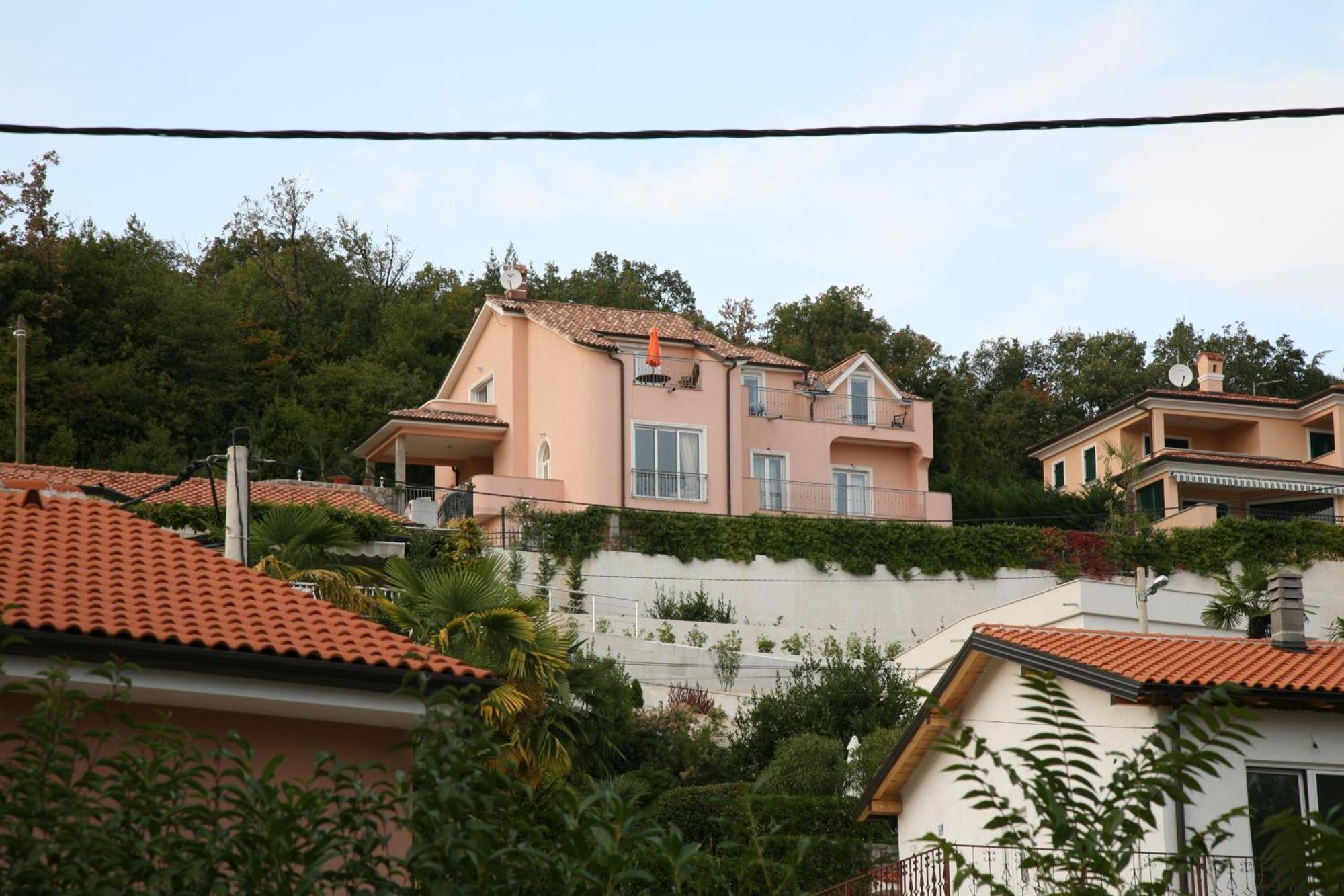 Villa Mihaela Ičići Exteriör bild