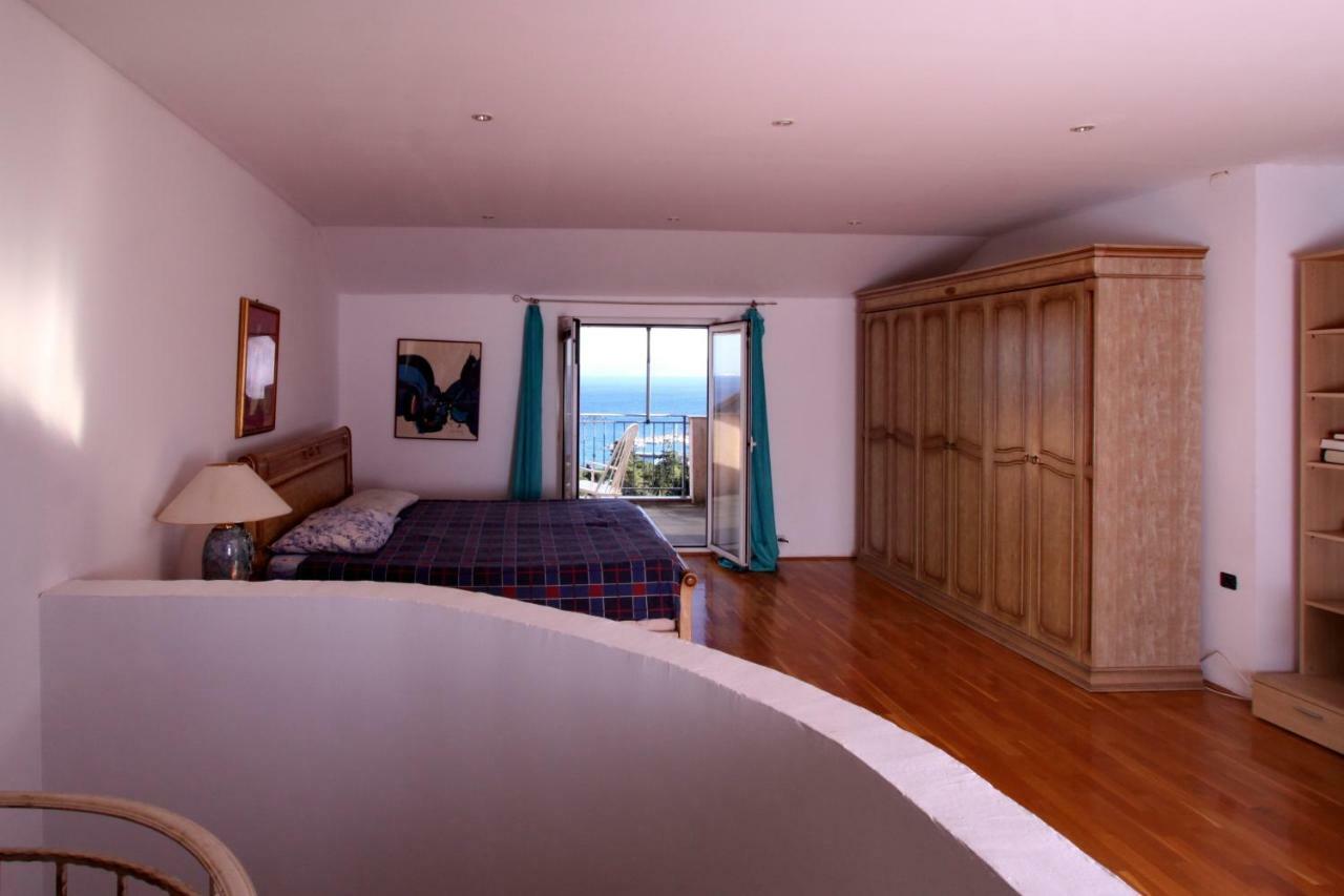 Villa Mihaela Ičići Exteriör bild