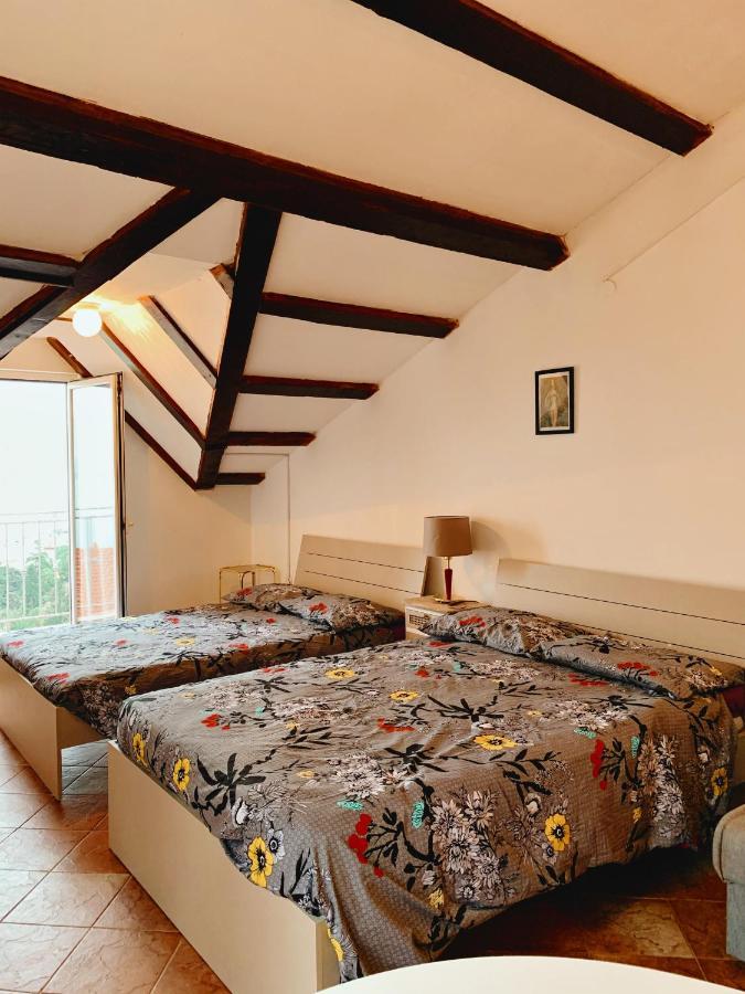Villa Mihaela Ičići Exteriör bild