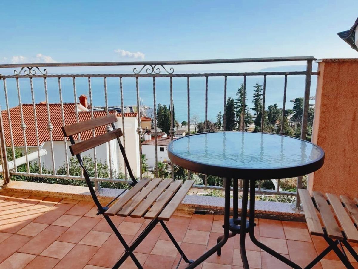 Villa Mihaela Ičići Exteriör bild